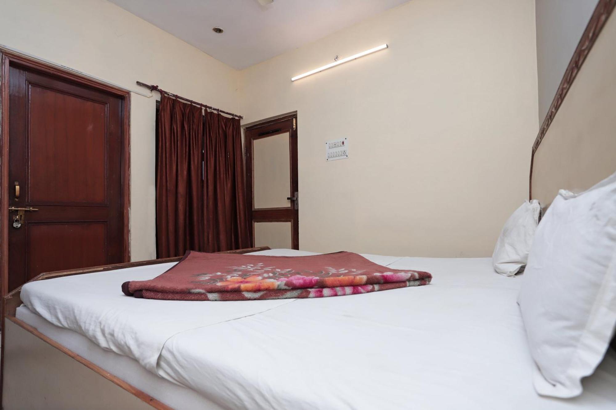 Narayani Guest House By Grb Kankhal Exterior foto