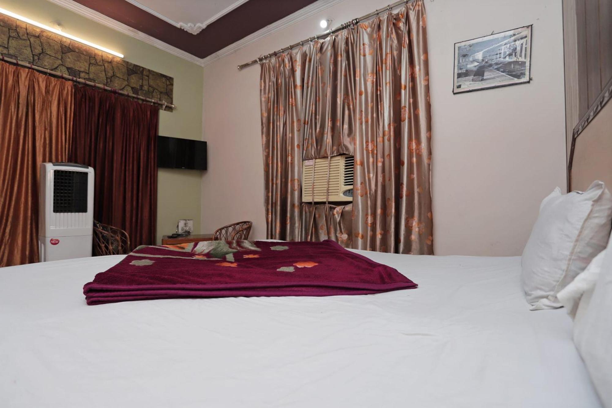 Narayani Guest House By Grb Kankhal Exterior foto